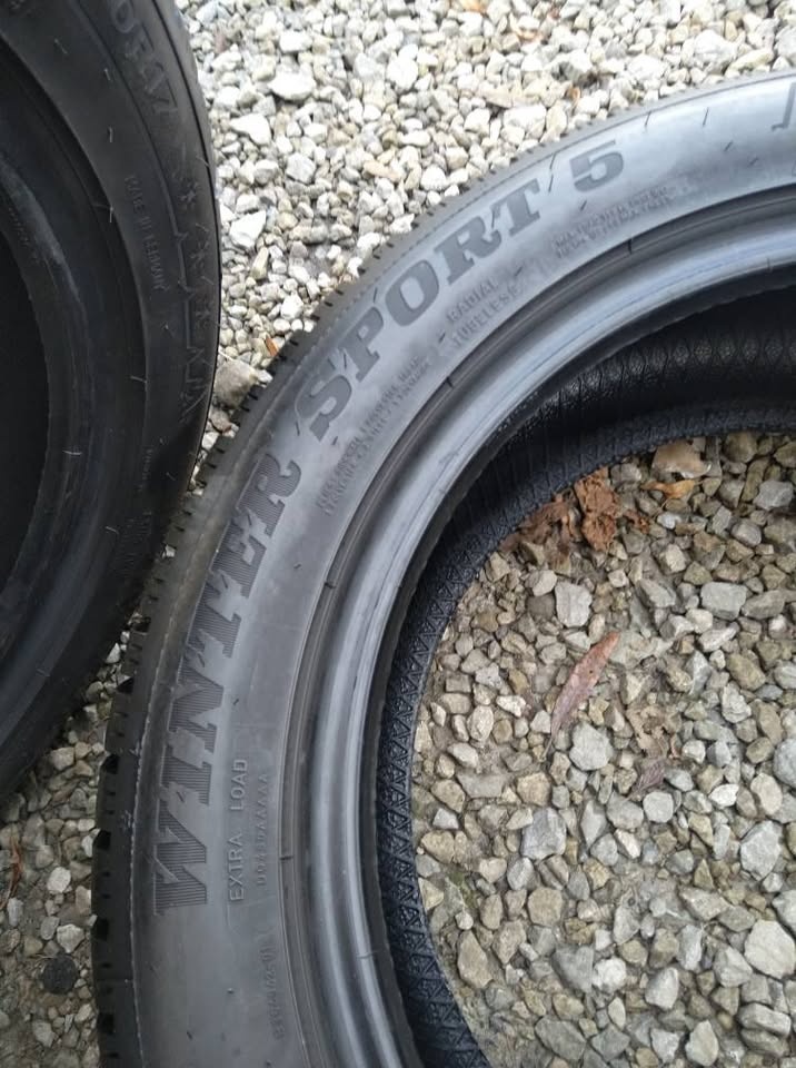 Zimné 225/50 R 17 98 H XL. - 4