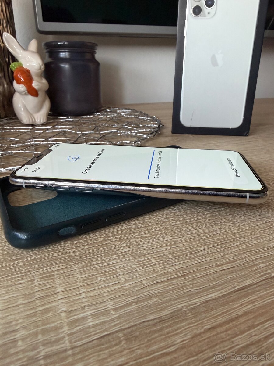 Apple iPhone 11 pro max 64 GB - 4