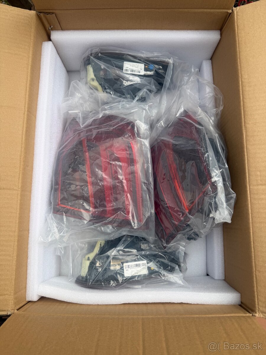 Zadné svetlá BMW F30 originál - 4