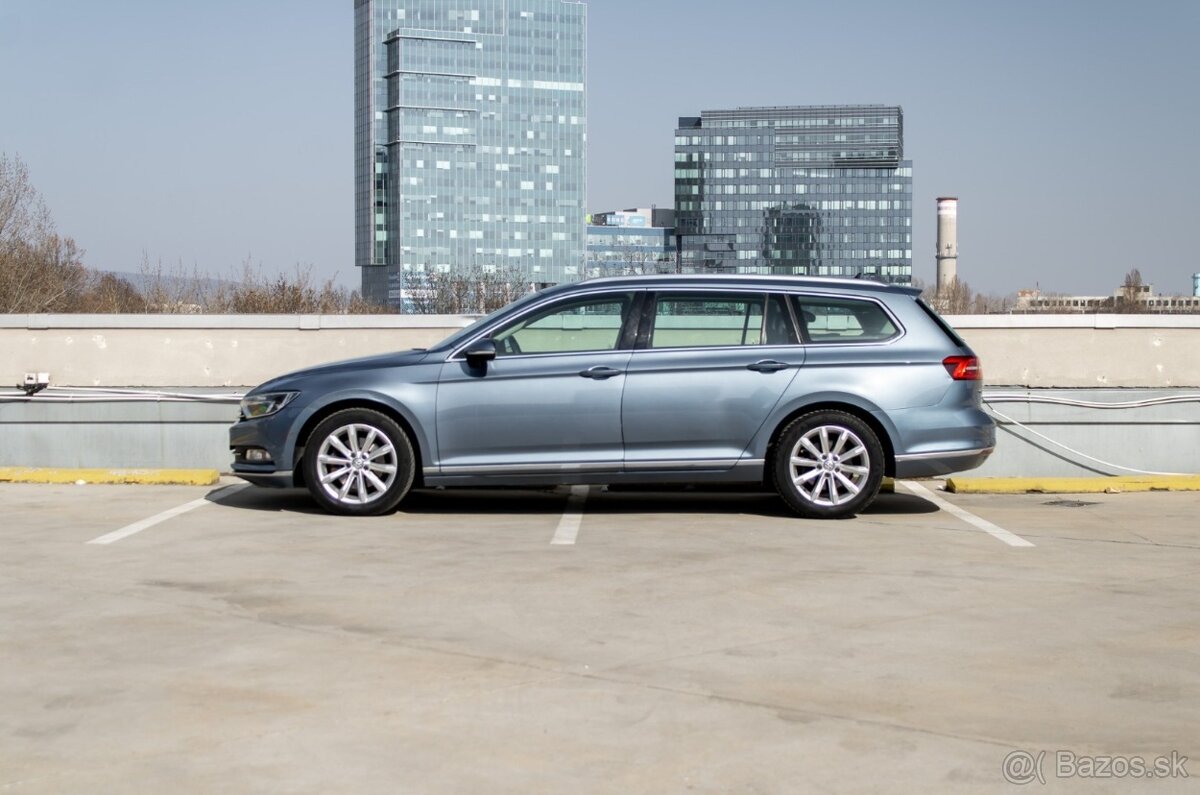 Volkswagen Passat - 4