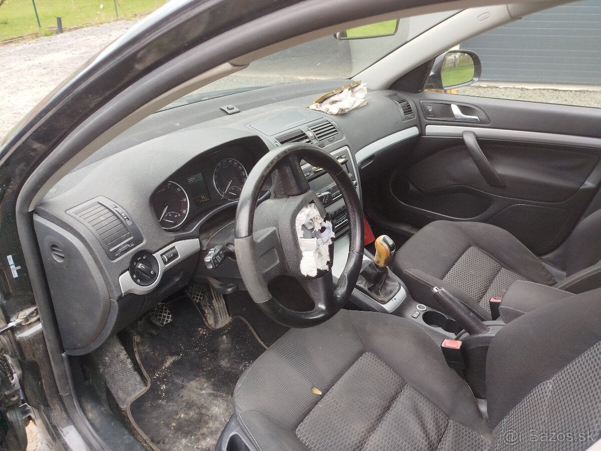 Škoda Octavia 1,8tfsi - 4