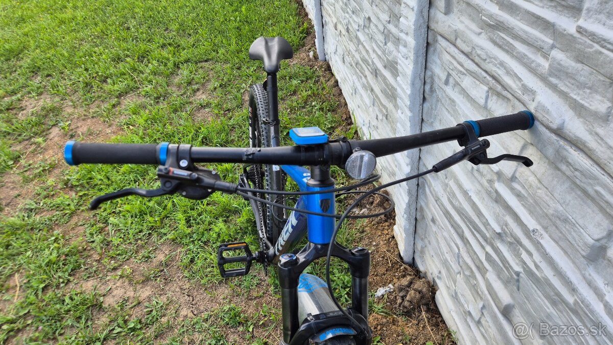 Trek Marlin 8 - 4