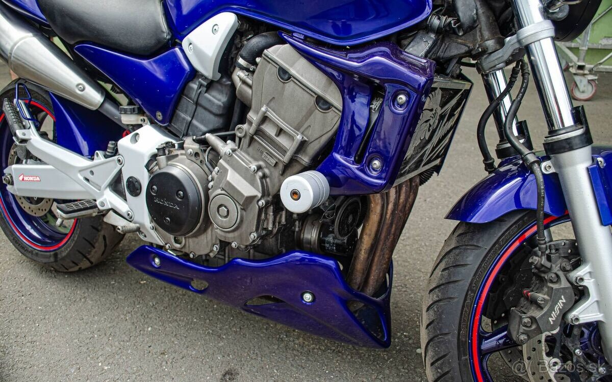 Honda CB 900F - 4