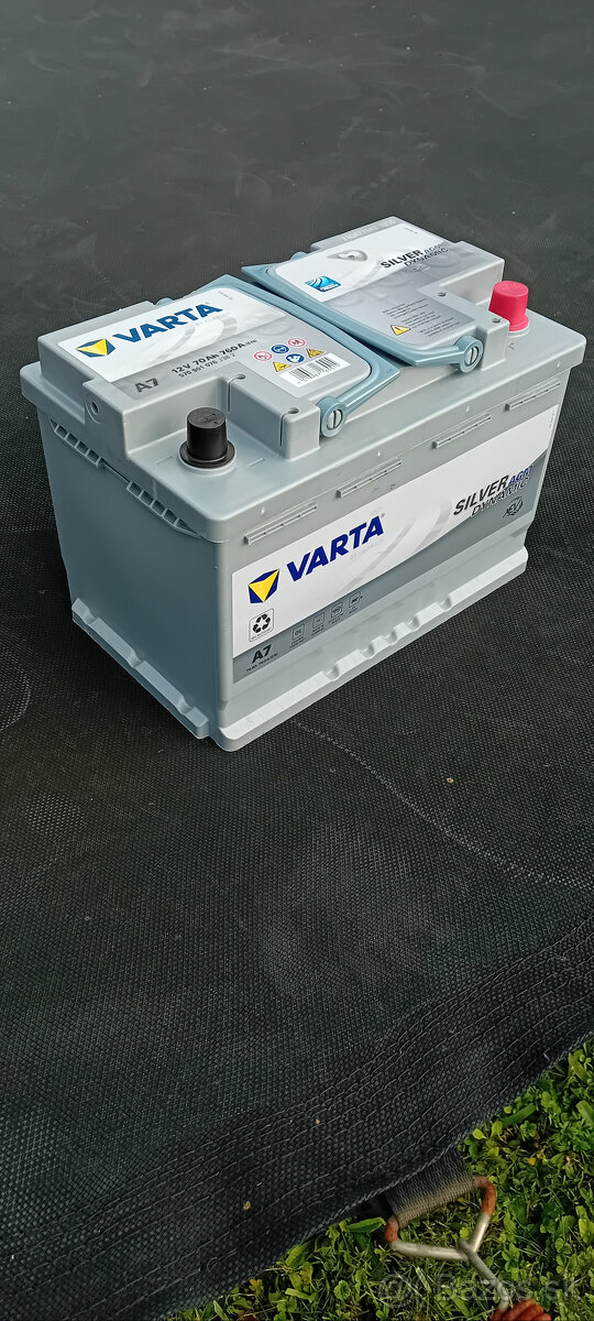 AKUMULÁTOR VARTA - 4