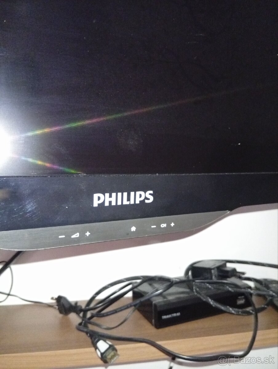Led TV Philips 32" (82cm)HDMI s konzolou na stenu - 4