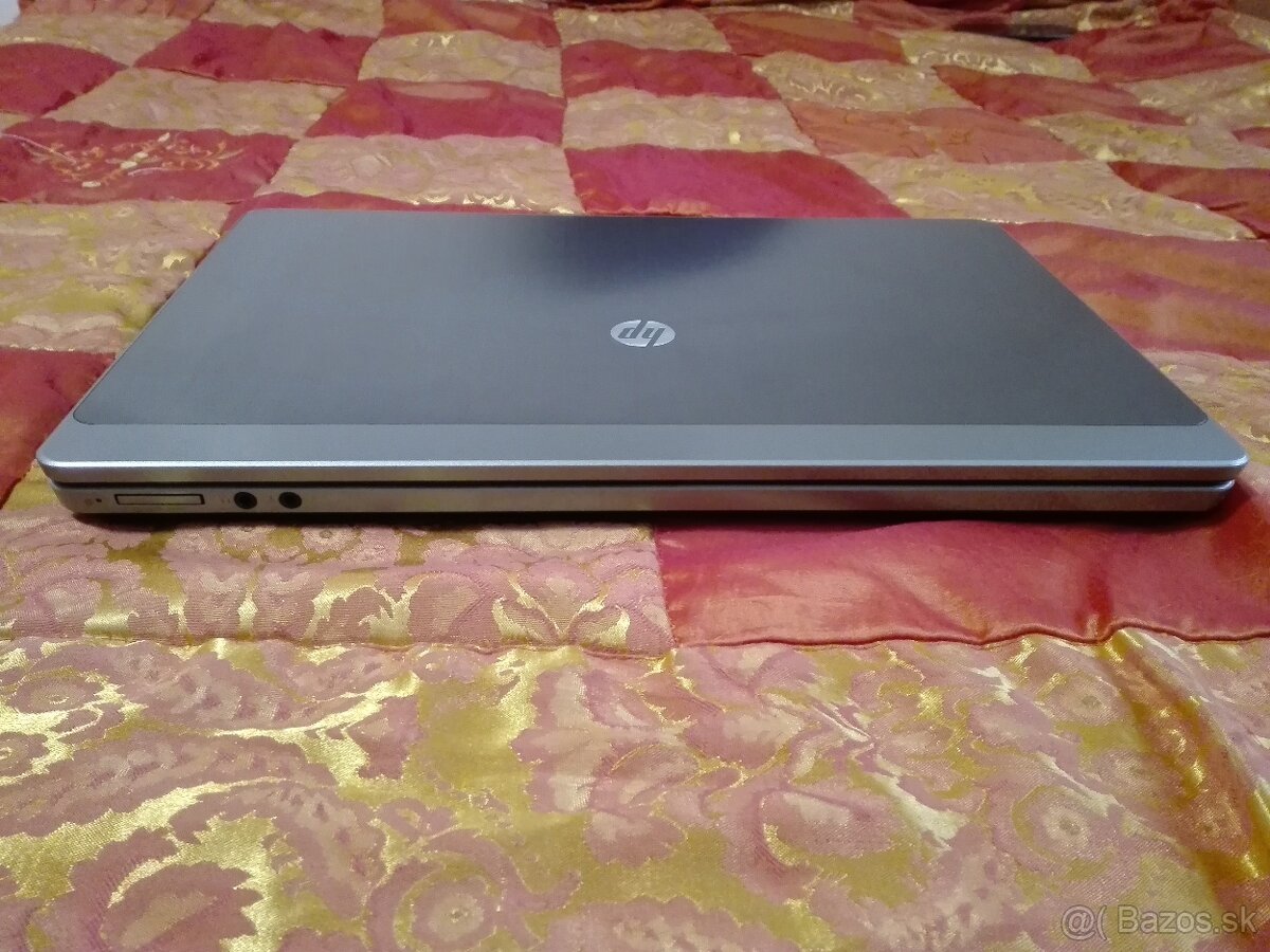HP ProBook. Intel - i5. 8 GB. 15,6". SSD 256 GB. Baterka do - 4