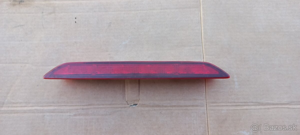 predam brzdove svetlo na renault a ford a ine auta - 4