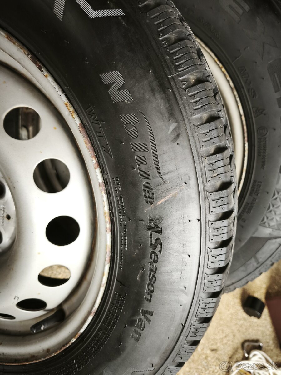 Celoročné pneumatiky 205/65 R16C Nexen 4season - 4