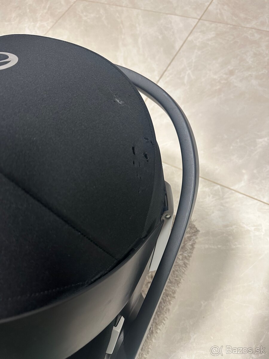 Cybex Aton 5 Black + isofix - 4