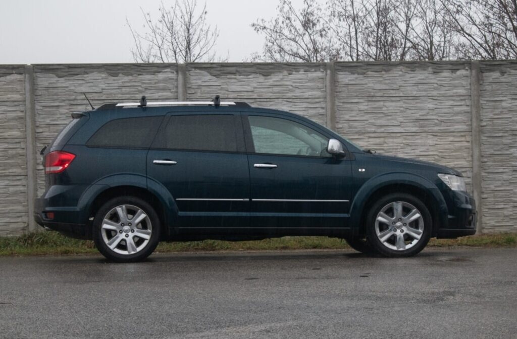 Fiat Freemont 2.0 MultiJet 4×4 A/T 7 miestne - 4