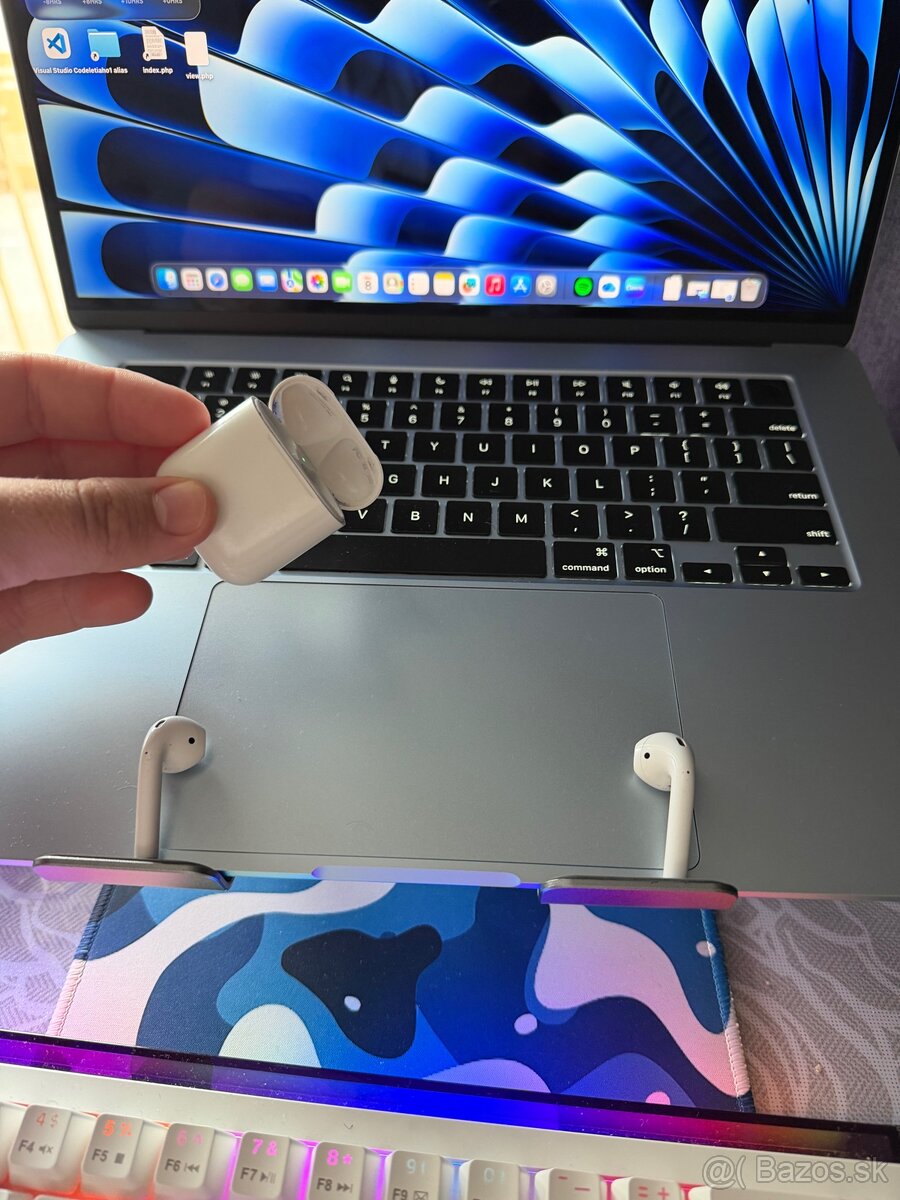 AirPods 2 - 4