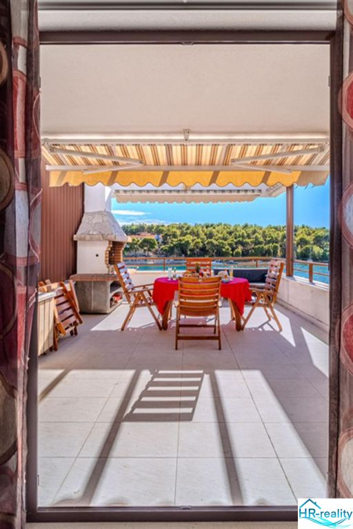 Brač(HR) - Apartmány v 1. rade u mora - 4