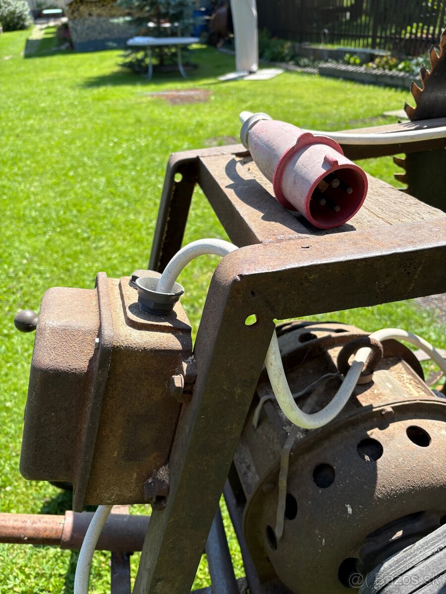 Cirkulár s kolískou (motor AEG 2,8 kW) - 4