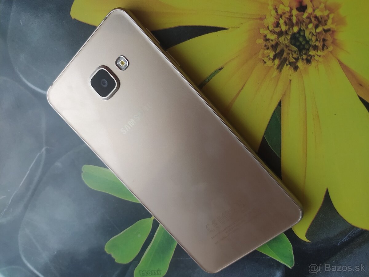 Predám Samsung Galaxy A3 2016 - 4