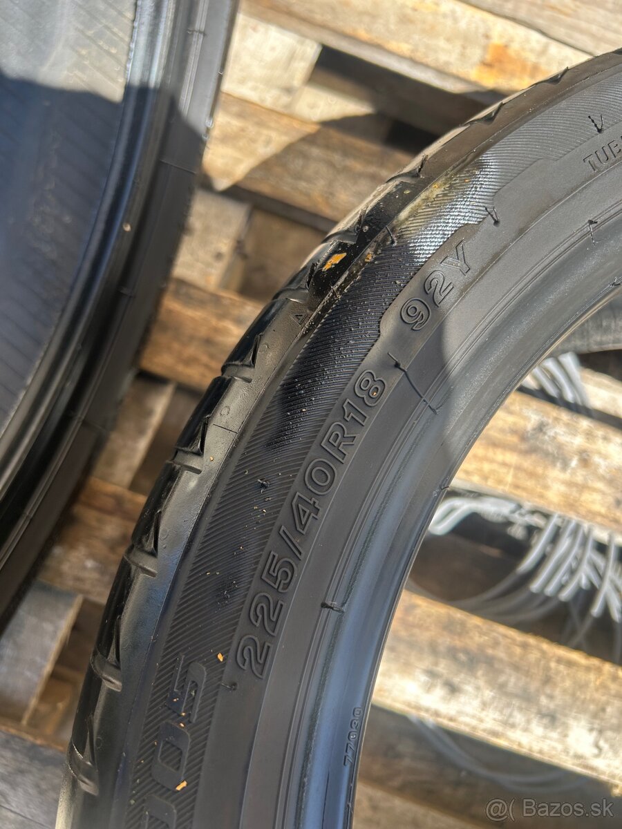 Bridgestone 225/40/18” - 4