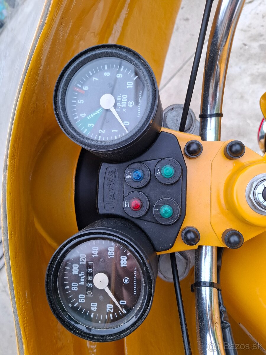 Jawa 350 - 4