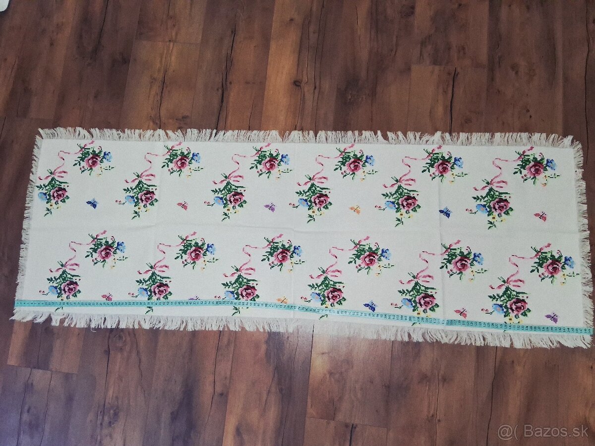 Ručne vyšívané obrusy -retro - 4