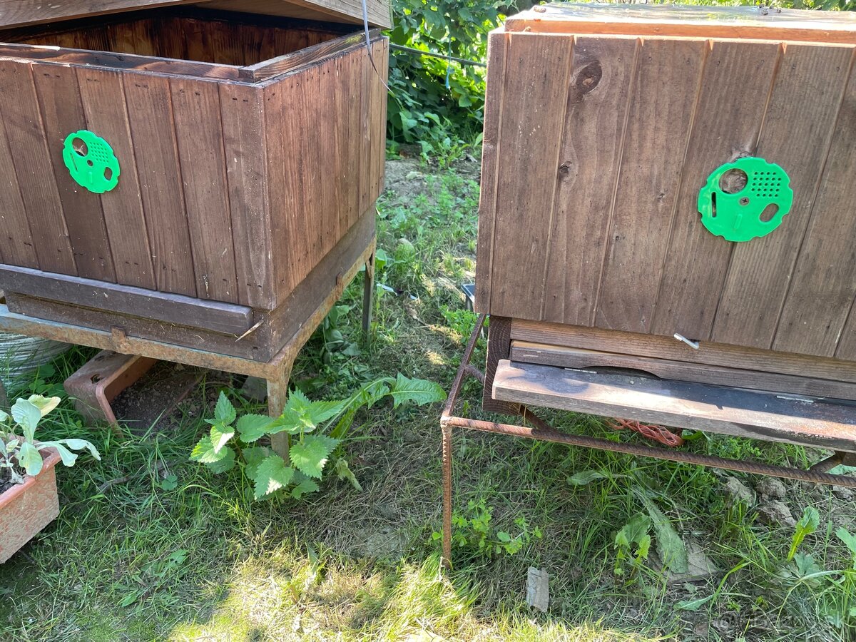 Úľe so stojanom - 4