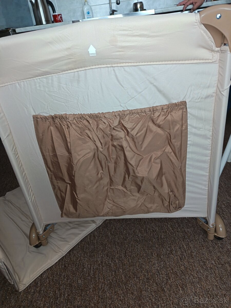 Cestovná postielka s matracom - 4