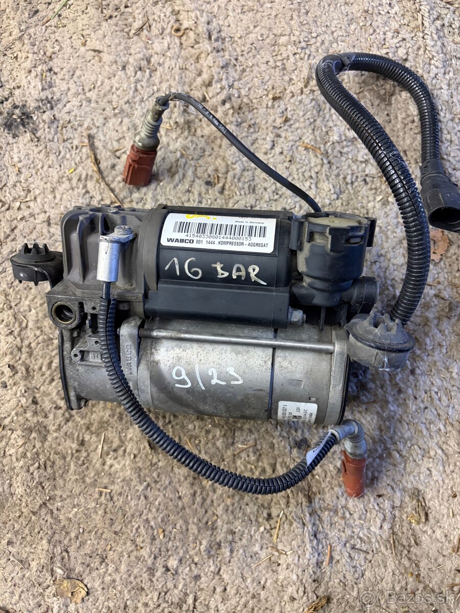 Kompresor Audi a8 d3 - 4