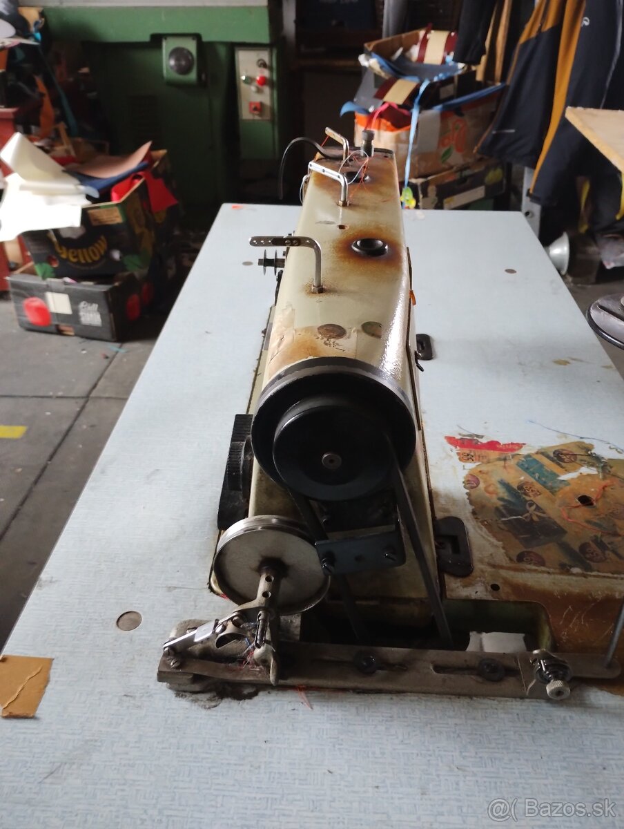 Predám dvojihlový šijací stroj - 4
