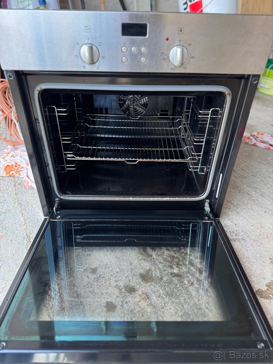 BOSCH vstavaná elektrická rúra - 4