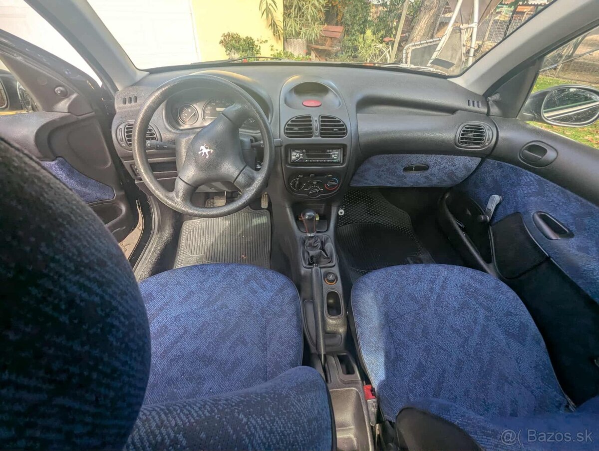 Peugeot 206 3P 1.1E - 4