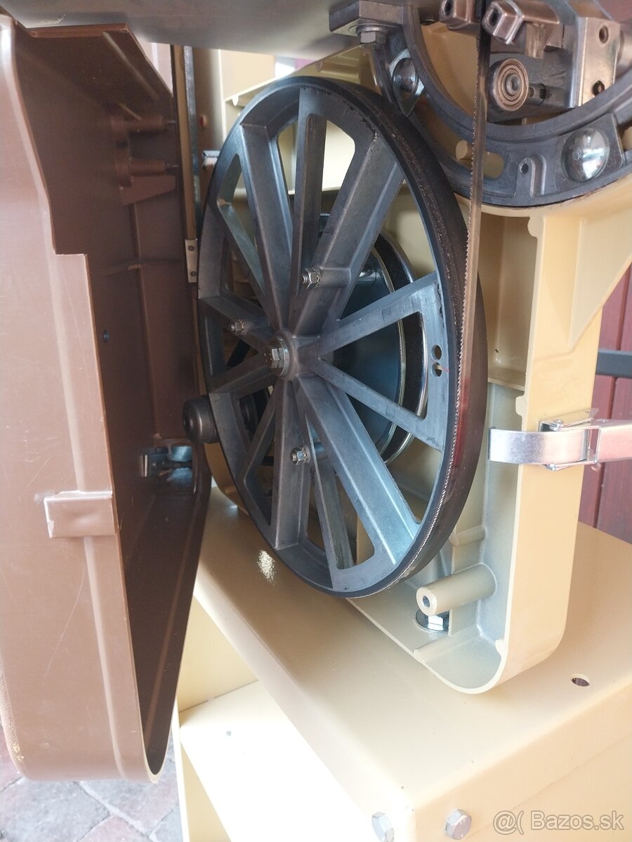 Pásová píla na drevo - 4