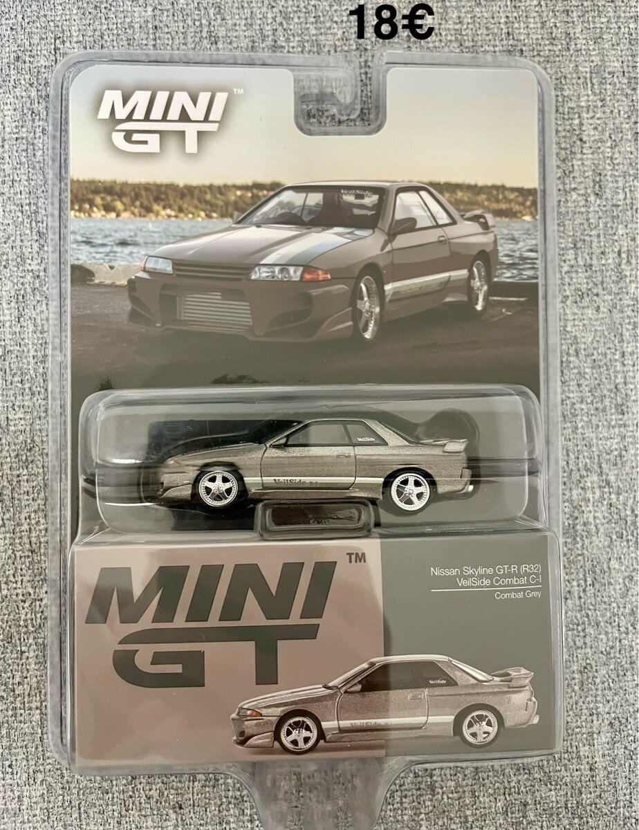 Mini GT - 4