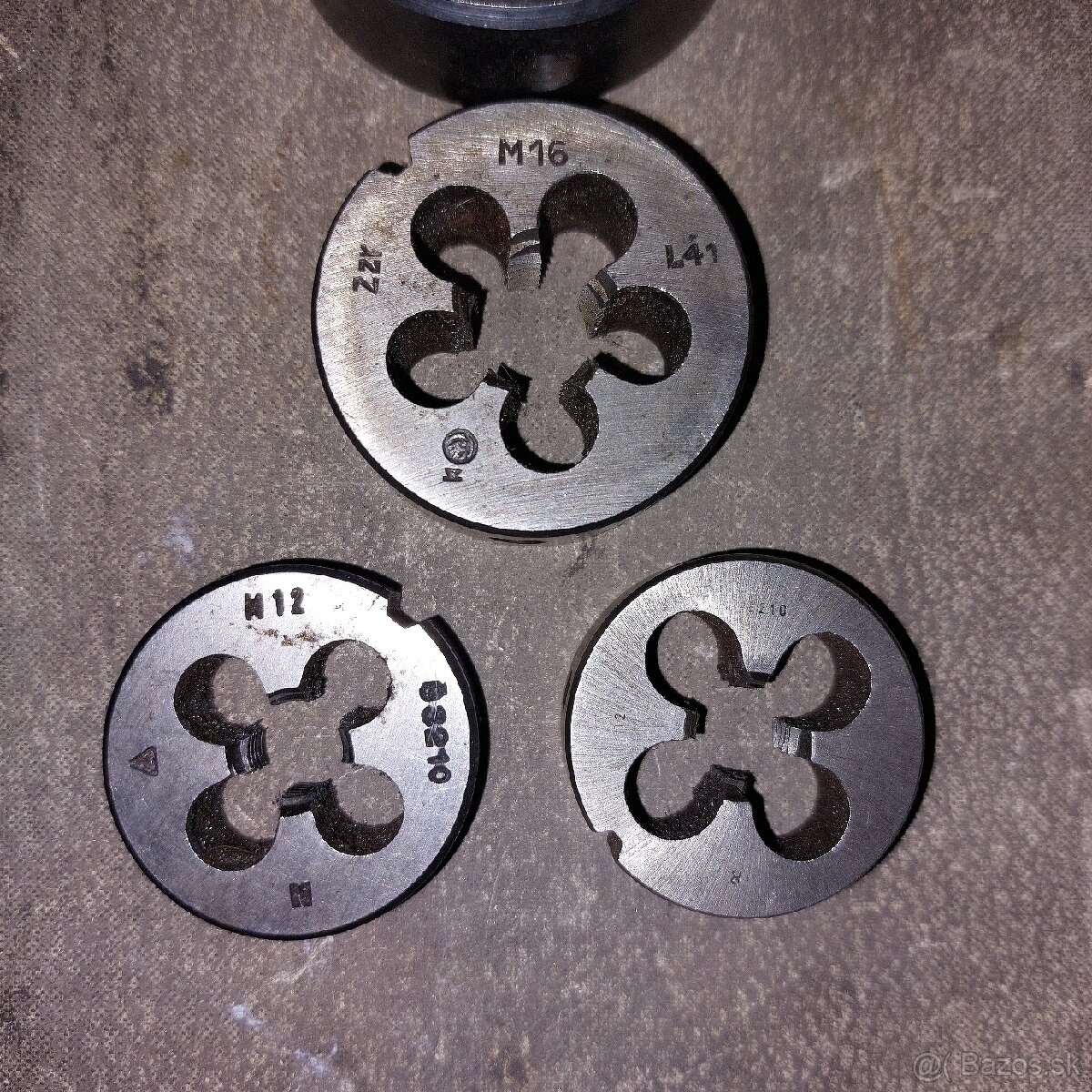 Závitové očká - 4