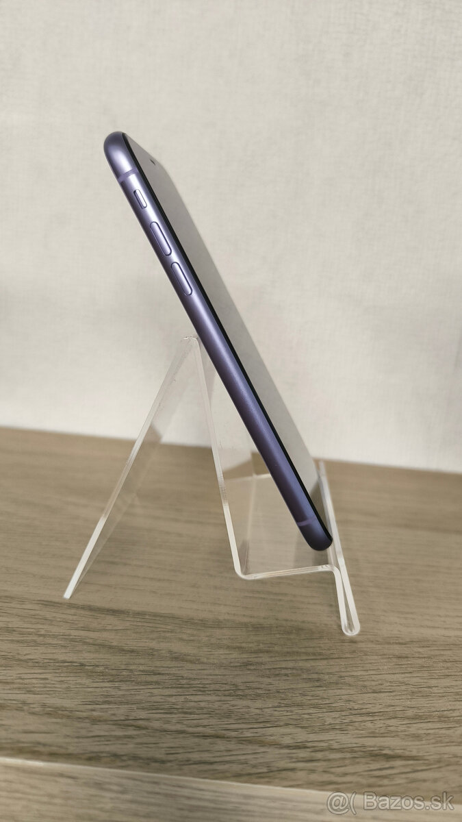 Apple iPhone 11 64GB - 100% batéria - 4