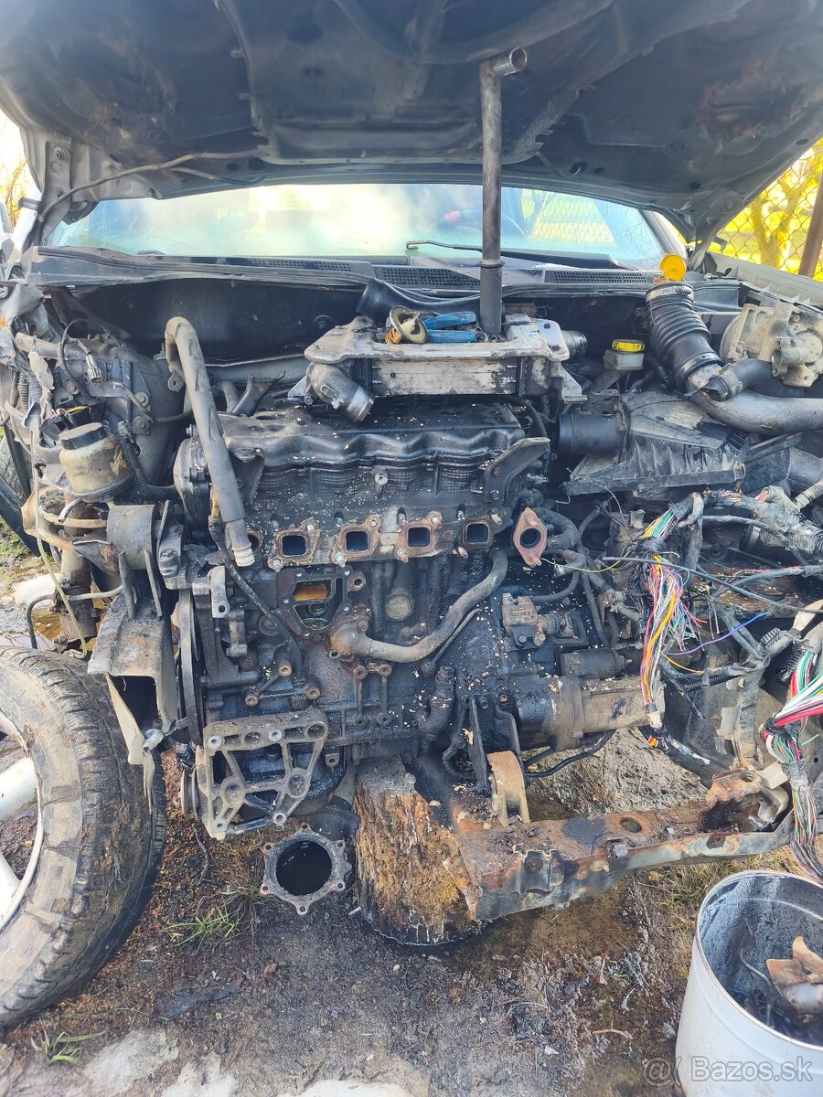 Nissan X-Trail T30 - 4