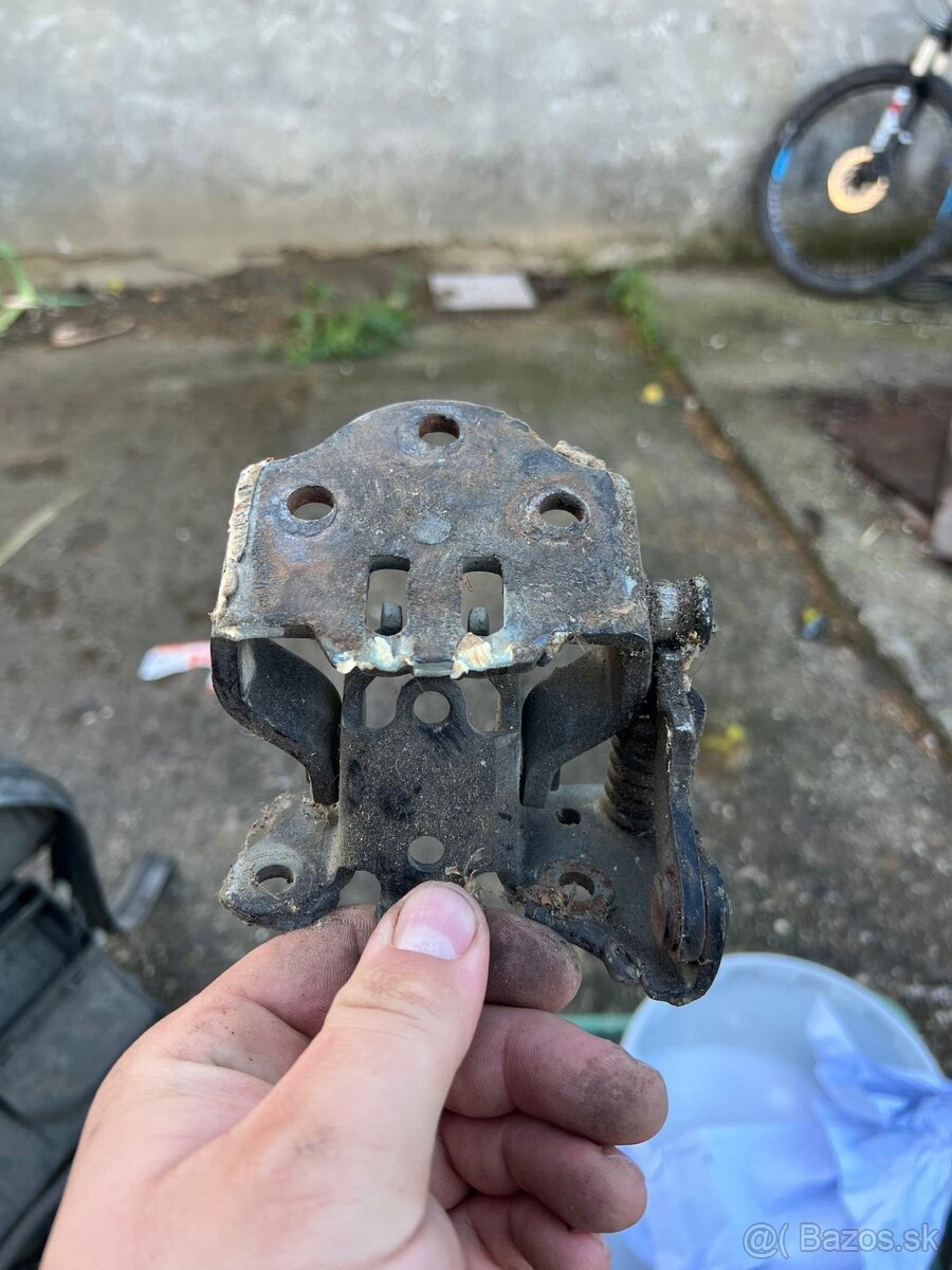 Predam diely na nissan patrol y60