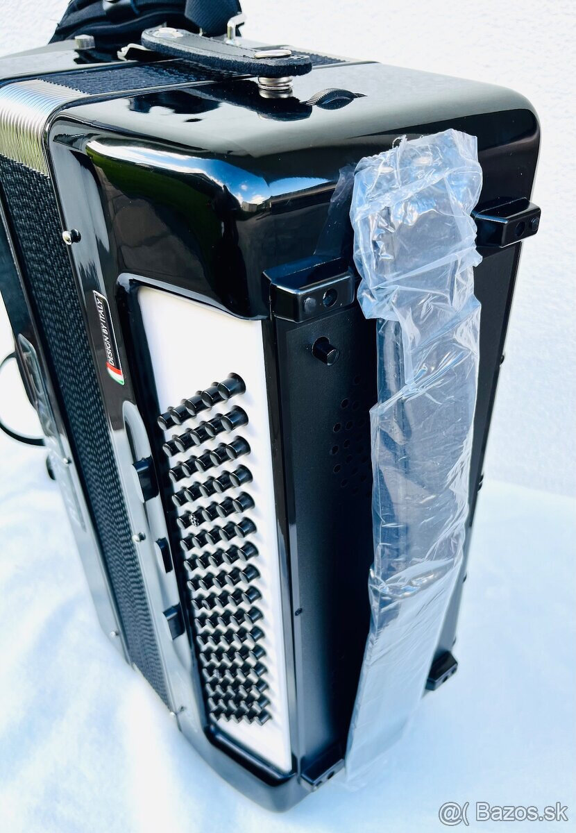 NOVÝ akordeón BELTUNICA BRILLIANT 80 basový- - SILENT KEYS k - 4