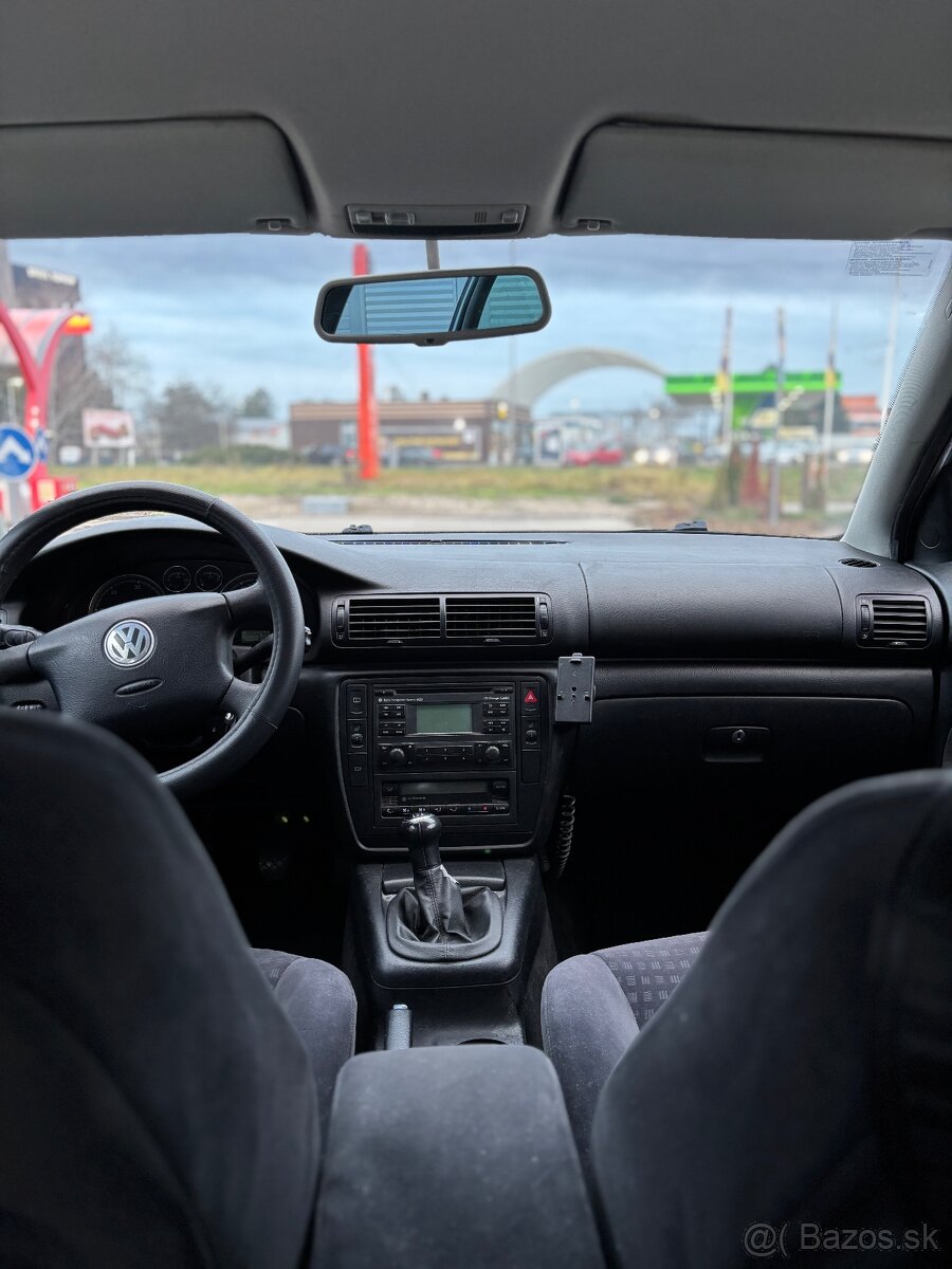 Volkswagen Passat B 5,5 - 4