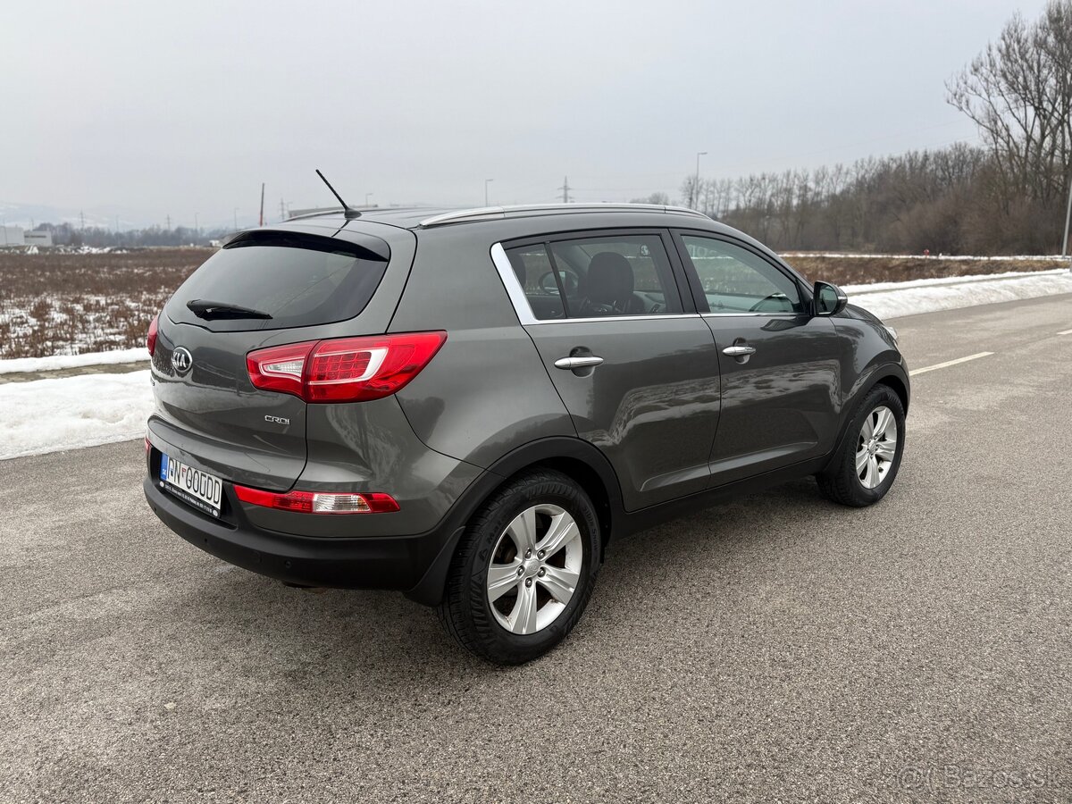 KIA Sportage - 4