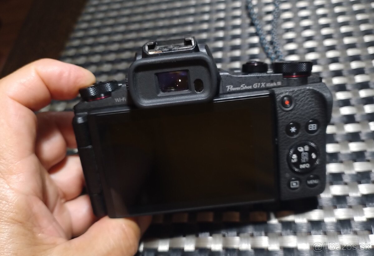 Rezerv. Canon PowerShot G1X Mark III (top stav) - 4