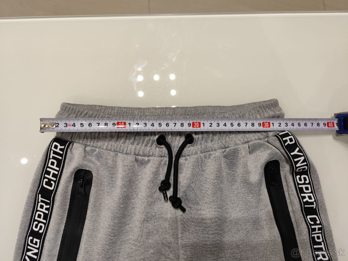 Predám chlapčenské tepláky - 4