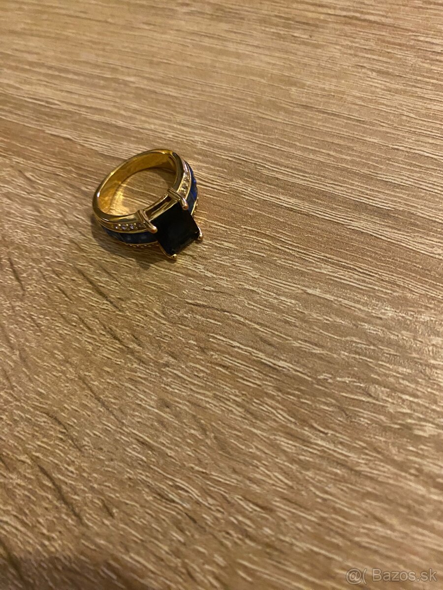 Prsteň - 4