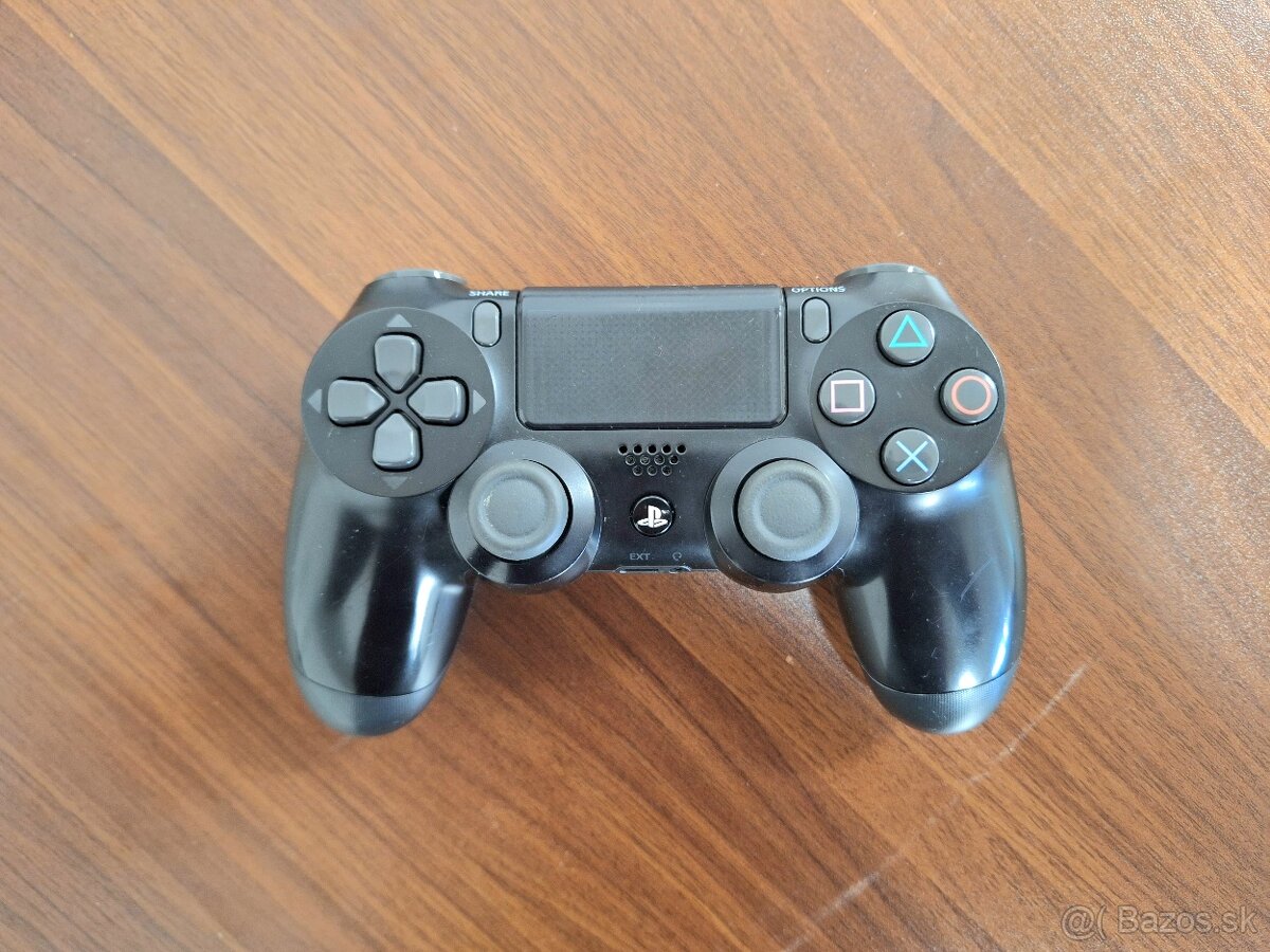 Sony PlayStation 4 500GB - 4