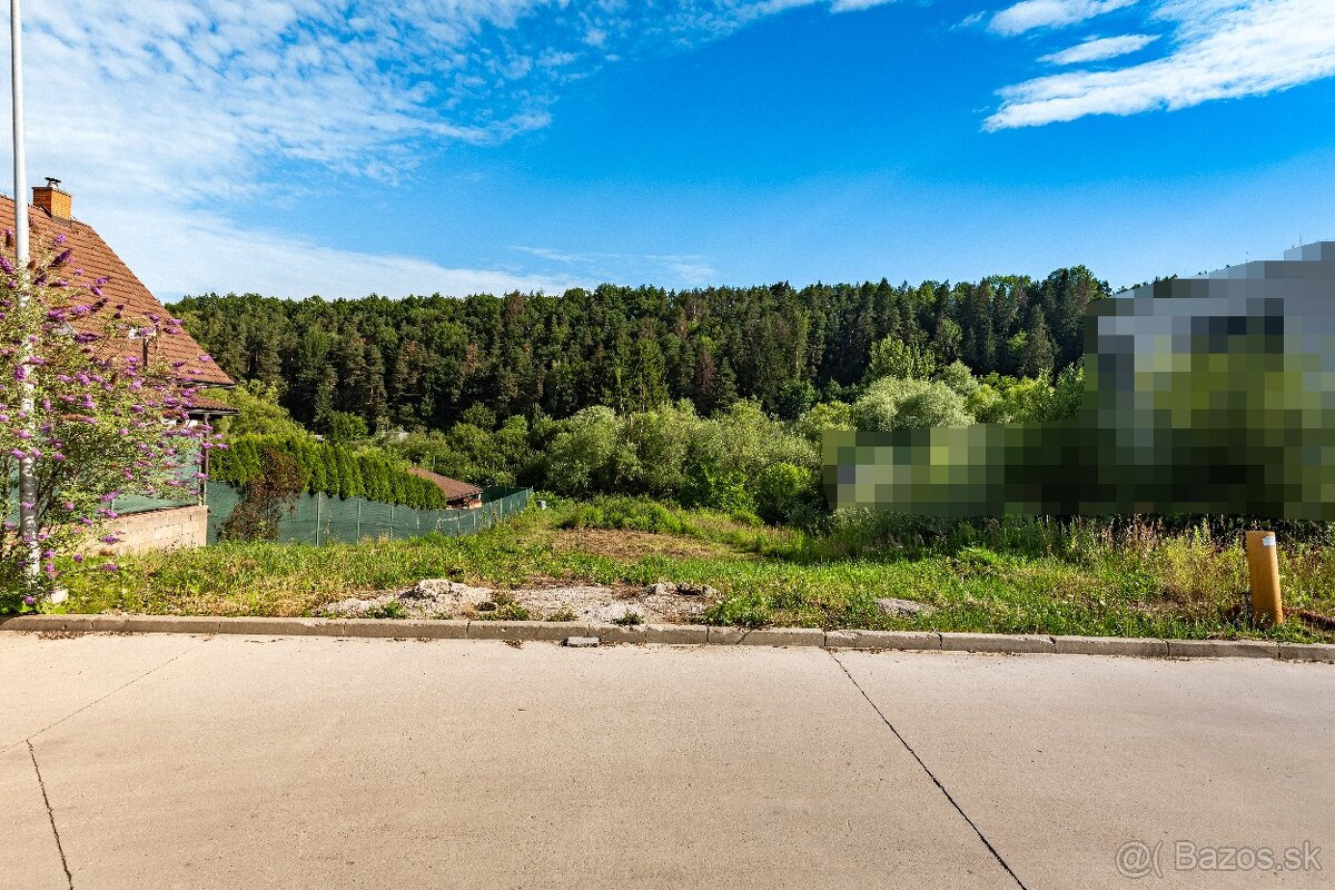 Stavebný pozemok - 4