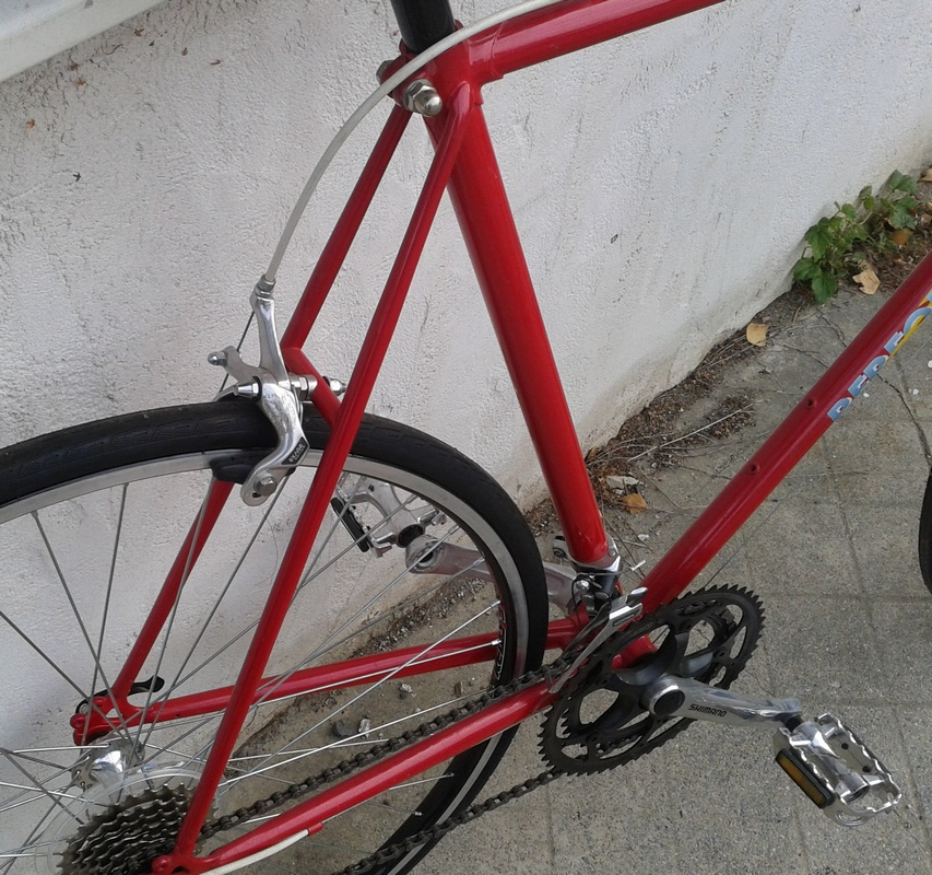 Predám nový cestný Favorit model Force Performance. - 4