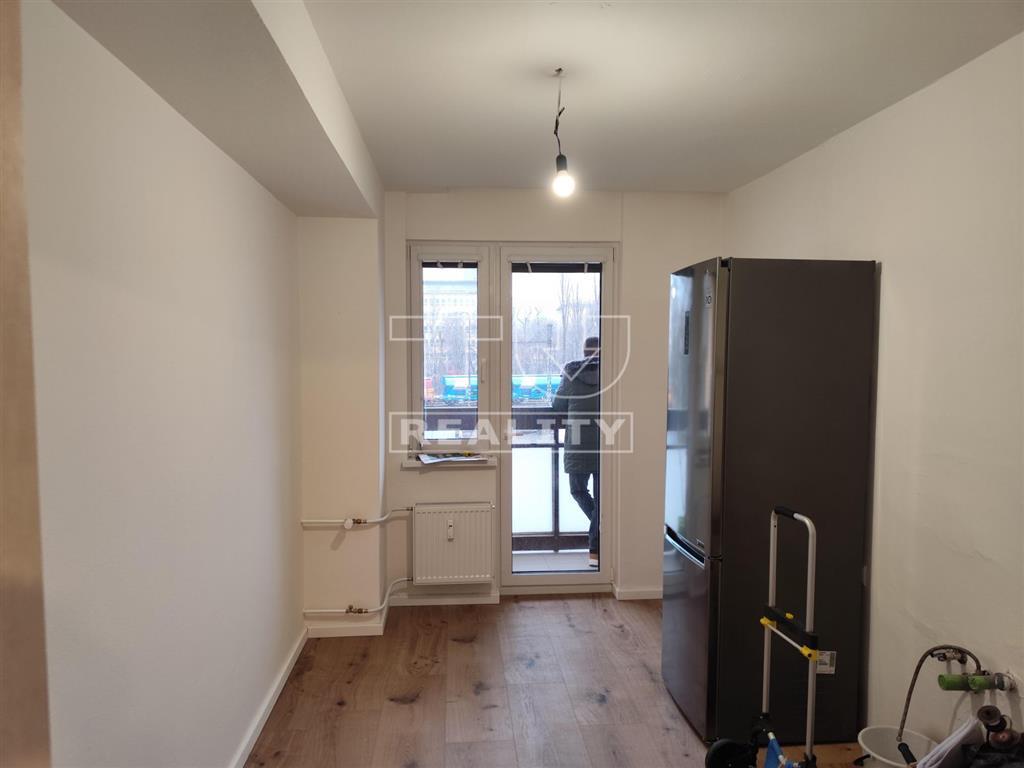 3 izbový byt na Nobelovej ulici - 4