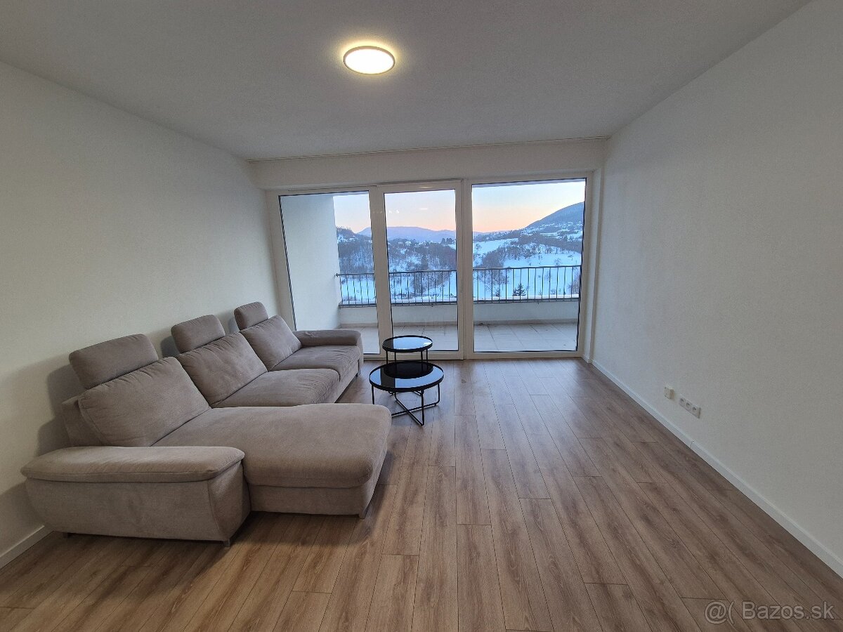 Moderné bývanie s najkrajším výhľadom na Novej Bani - 4