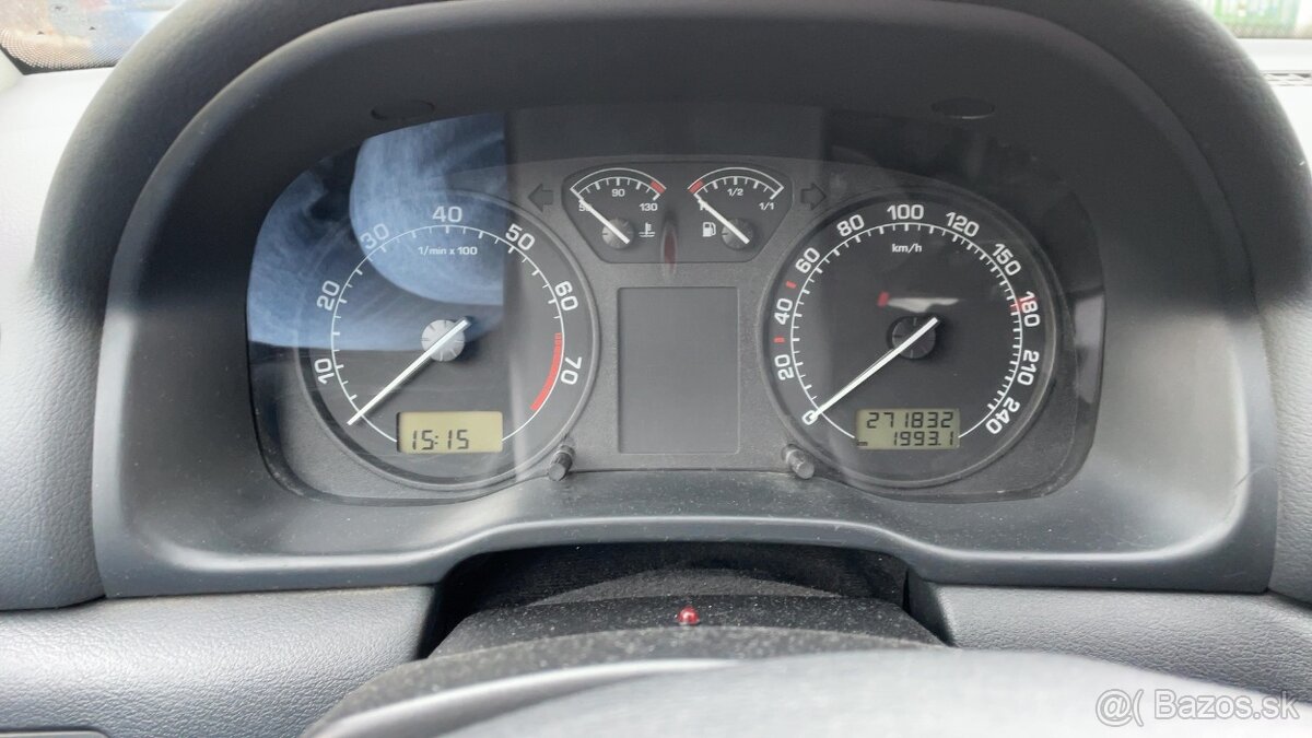 Škoda Octavia I 1.6 MPI 75kW 2002 - 4