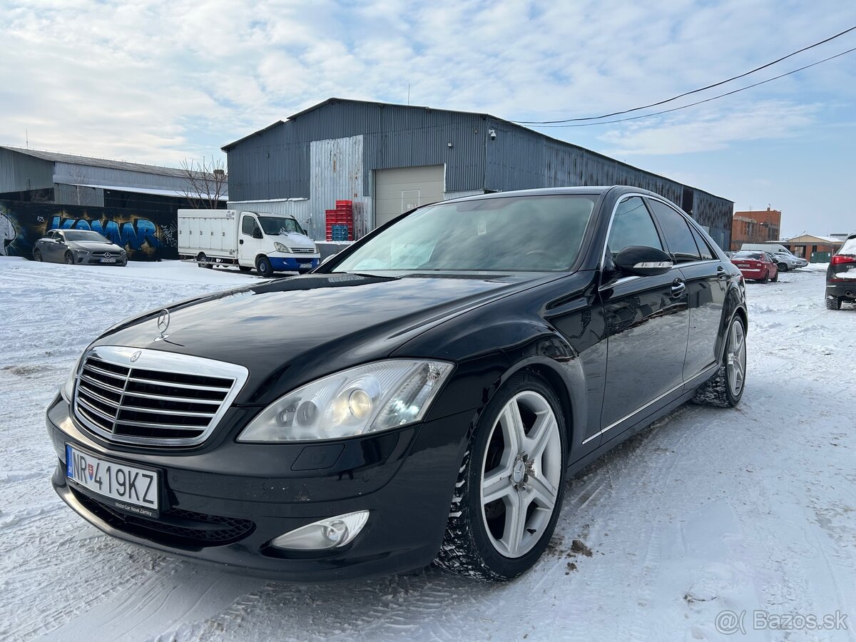 Mercedes S 320 - 4