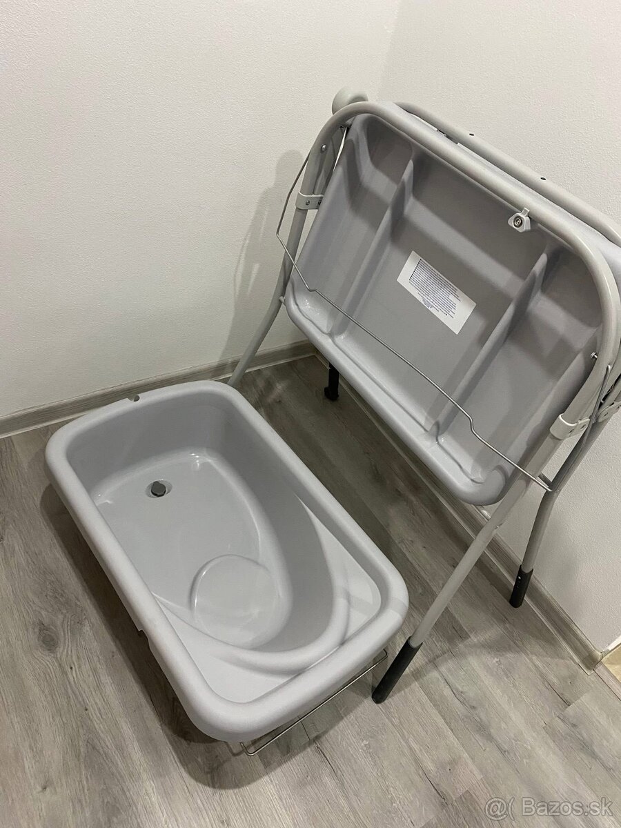 Chicco stolik prebaľovací s vaničkou - 4