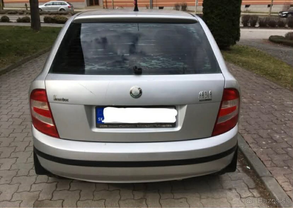 Škoda Fabia 1.2HTP 40Kw Facelift - 4
