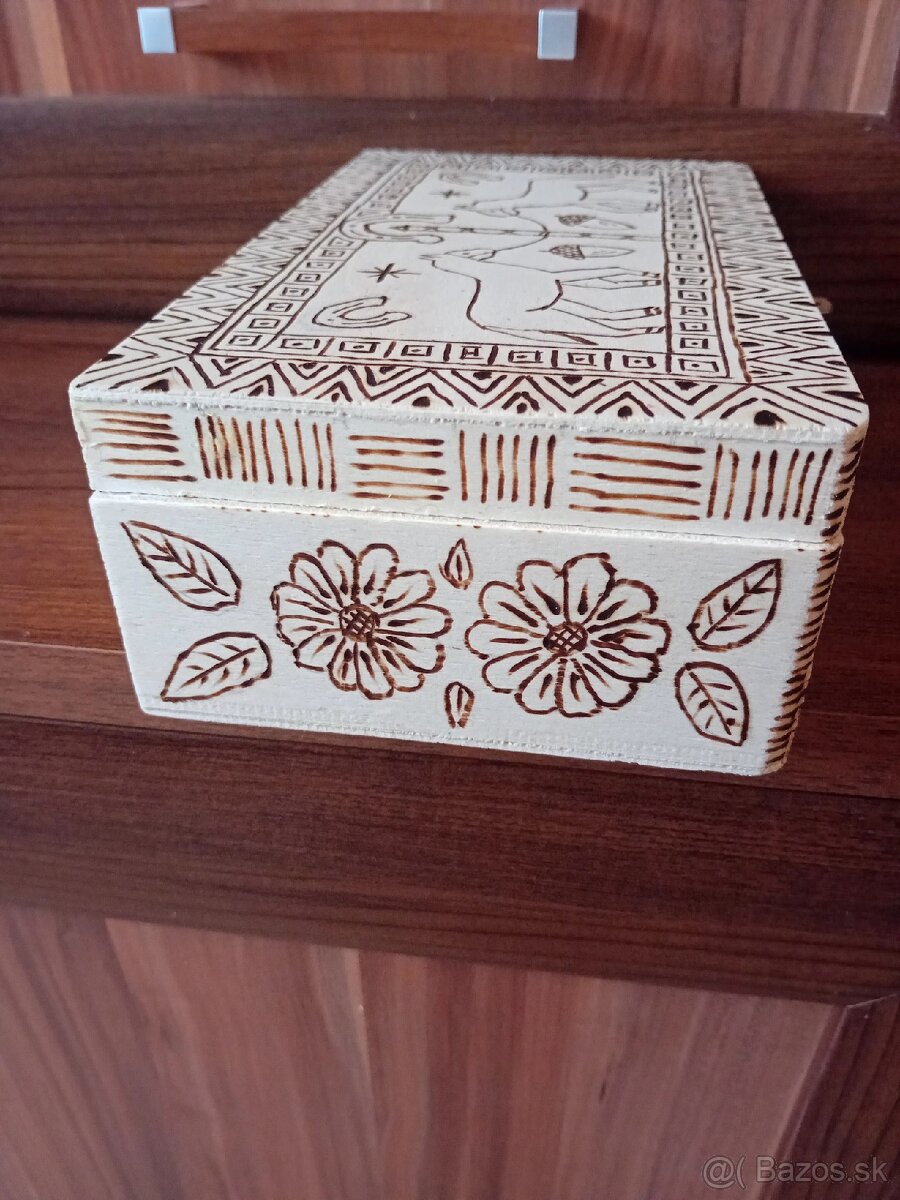 Predám ručne vypaľovanú krabičku kone - 4