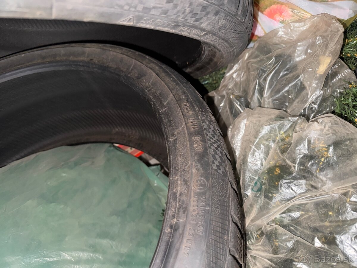 Continental 235/45 r20 zimné pneu 2ks - 4